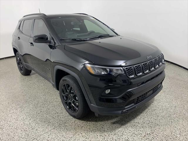 2024 Jeep Compass COMPASS LATITUDE 4X4