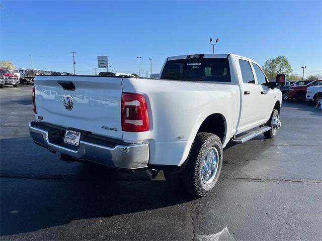 2024 RAM Ram 3500 RAM 3500 TRADESMAN CREW CAB 4X4 8 BOX
