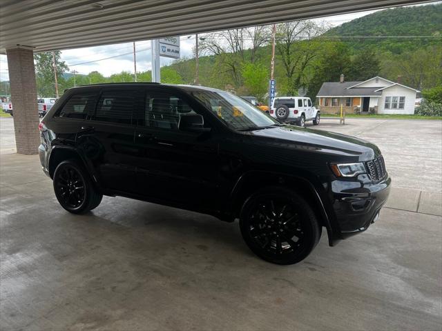 2022 Jeep Grand Cherokee WK Laredo X 4x4