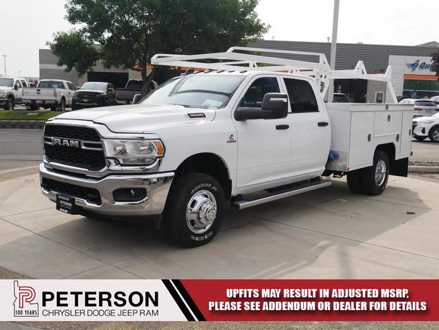 2024 RAM Ram 3500 Chassis Cab RAM 3500 TRADESMAN CREW CAB CHASSIS 4X4 60 CA