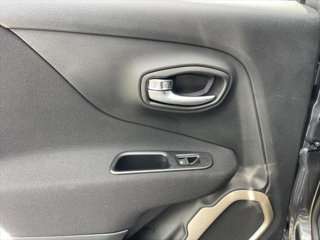 2017 Jeep Renegade Latitude FWD