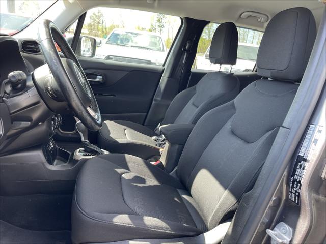 2017 Jeep Renegade Latitude FWD