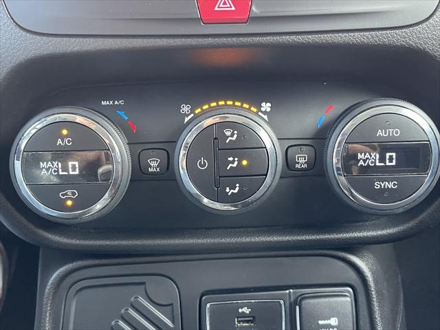 2017 Jeep Renegade Latitude FWD