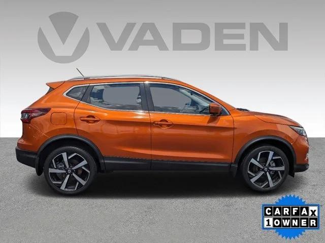 2022 Nissan Rogue Sport SL FWD Xtronic CVT