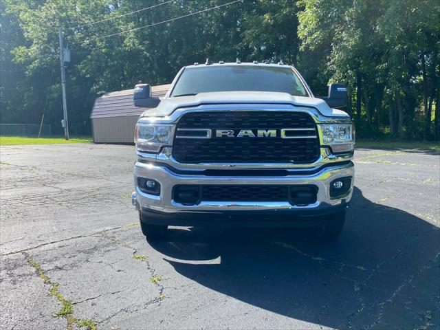 2024 RAM Ram 3500 RAM 3500 BIG HORN CREW CAB 4X4 8 BOX