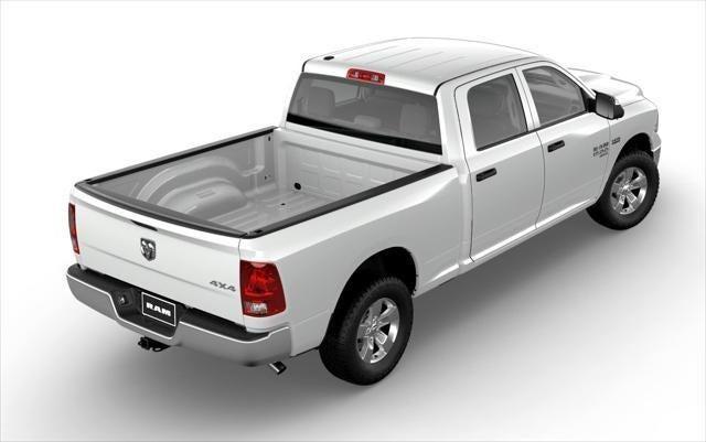 2022 RAM Ram 1500 Classic RAM 1500 CLASSIC TRADESMAN CREW CAB 4X4 64 BOX