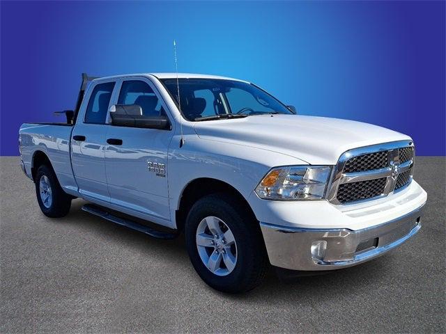 2023 RAM Ram 1500 Classic RAM 1500 CLASSIC TRADESMAN QUAD CAB 4X4 64 BOX