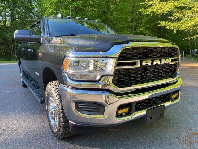 2020 RAM 2500 Tradesman Crew Cab 4X4 64 Box