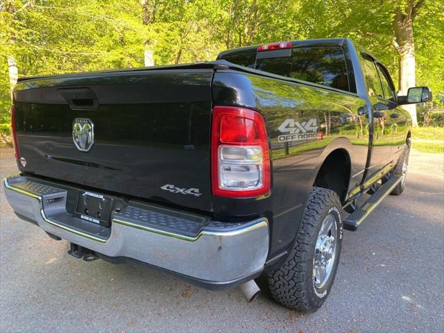 2020 RAM 2500 Tradesman Crew Cab 4X4 64 Box