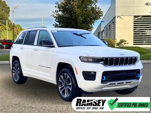 2022 Jeep Grand Cherokee 4xe Overland 4x4