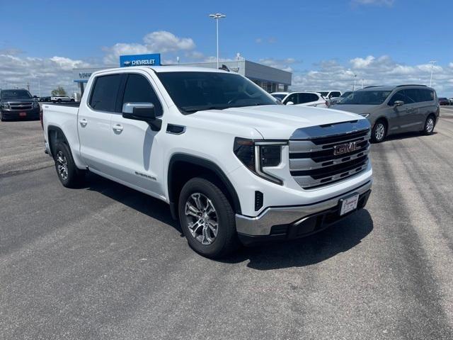 2023 GMC Sierra 1500 4WD Crew Cab Short Box SLE