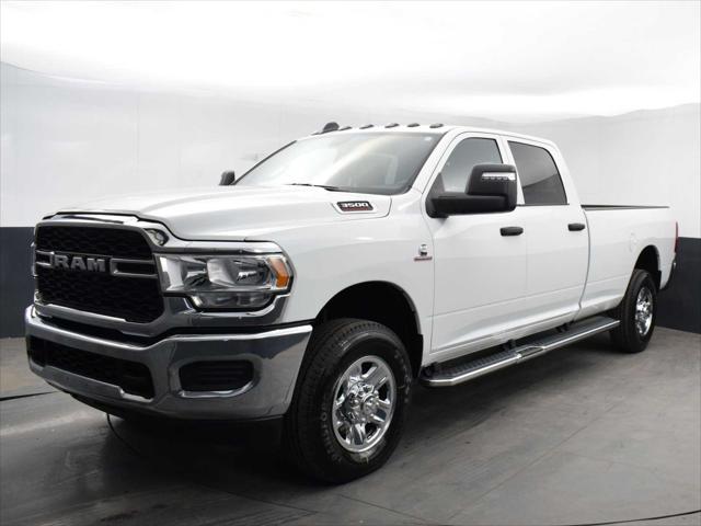 2024 RAM Ram 3500 RAM 3500 TRADESMAN CREW CAB 4X4 8 BOX