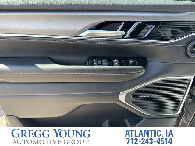 2024 Jeep Wagoneer Series II Carbide 4x4