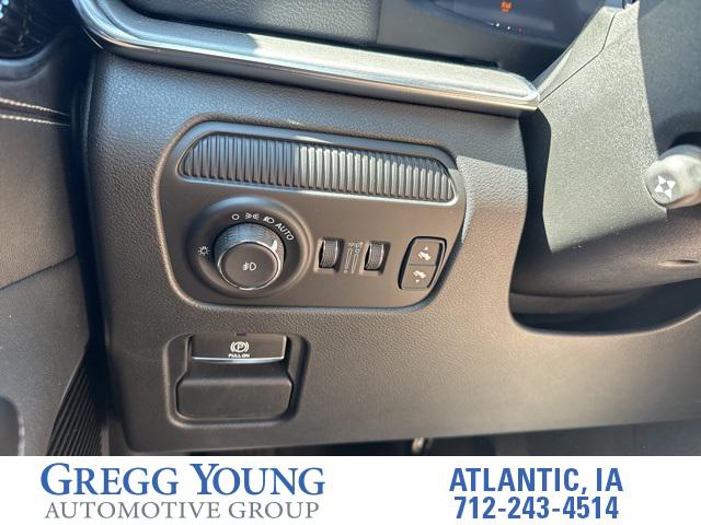 2024 Jeep Wagoneer Series II Carbide 4x4