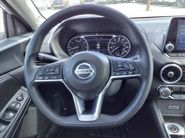 2023 Nissan Sentra SV Xtronic CVT