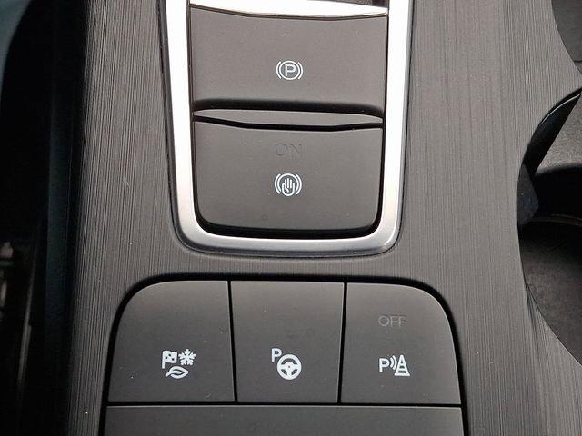 2021 Ford Escape Titanium Hybrid