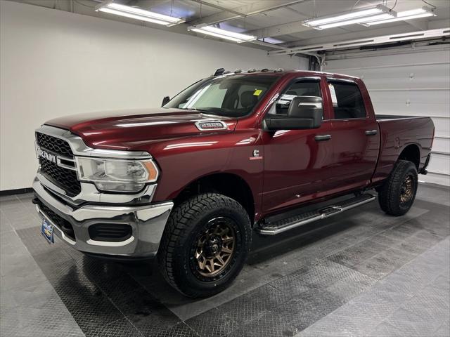 2024 RAM 2500 Tradesman Crew Cab 4x4 64 Box