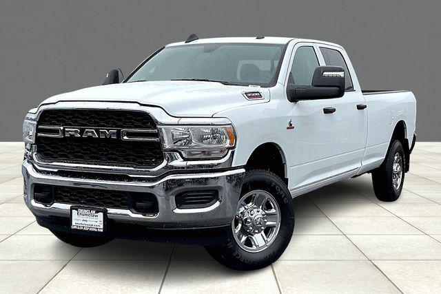 2024 RAM Ram 3500 RAM 3500 TRADESMAN CREW CAB 4X4 8 BOX