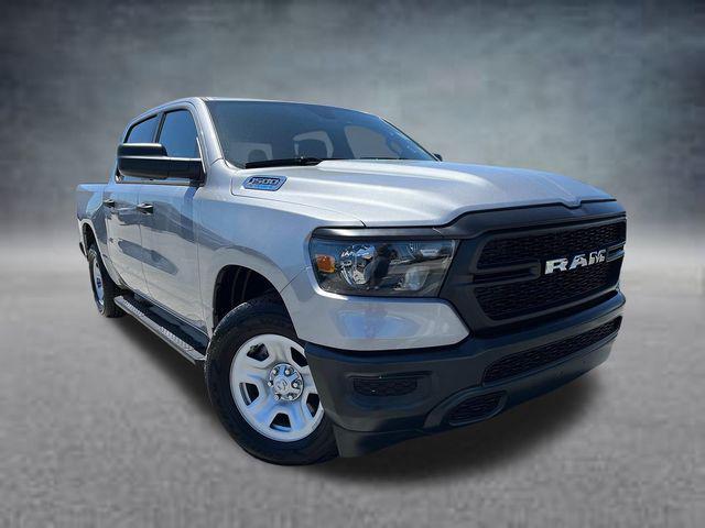 2024 RAM Ram 1500 RAM 1500 TRADESMAN CREW CAB 4X4 57 BOX