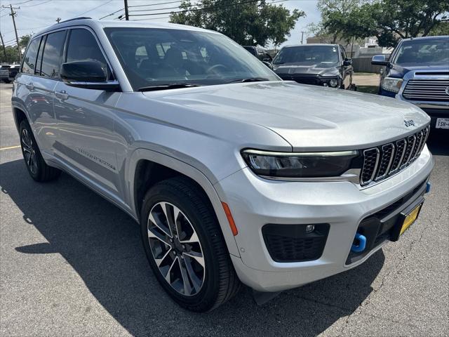 2022 Jeep Grand Cherokee 4xe Overland 4x4