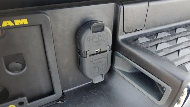 2021 Ram 1500 Big Horn Crew Cab 4x4 5'7" Box