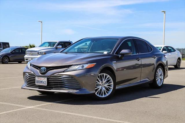 2020 Toyota Camry XLE Hybrid