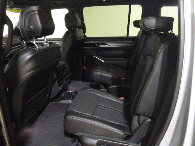 2024 Jeep Wagoneer Series II Carbide 4x4