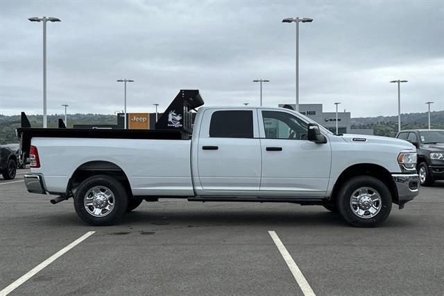 2024 RAM Ram 2500 RAM 2500 TRADESMAN CREW CAB 4X4 8 BOX