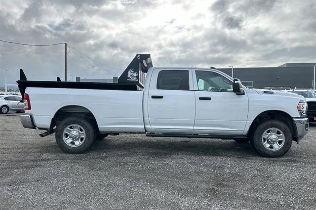 2024 RAM Ram 2500 RAM 2500 TRADESMAN CREW CAB 4X4 8 BOX