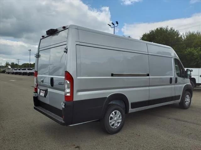 2024 RAM Ram ProMaster RAM PROMASTER 3500 SLT CARGO VAN HIGH ROOF 159 WB EXT