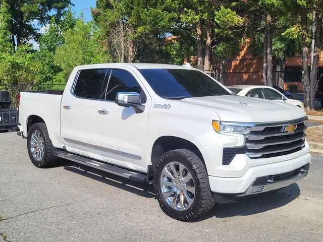 2023 Chevrolet Silverado 1500 4WD Crew Cab Short Bed High Country