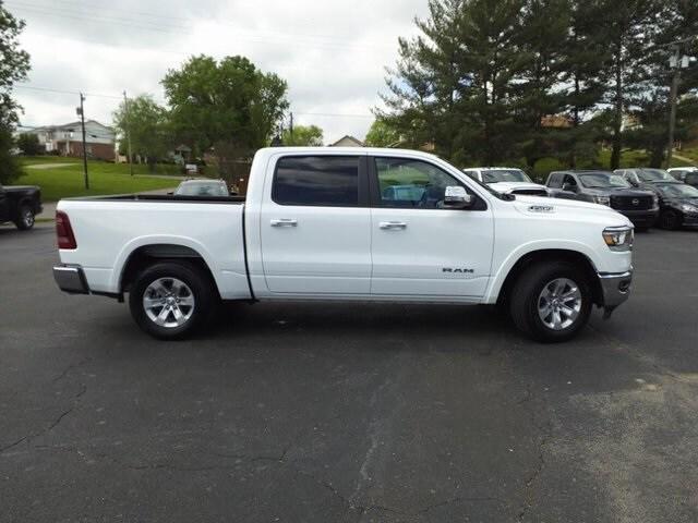 2022 RAM 1500 Laramie Crew Cab 4x4 57 Box