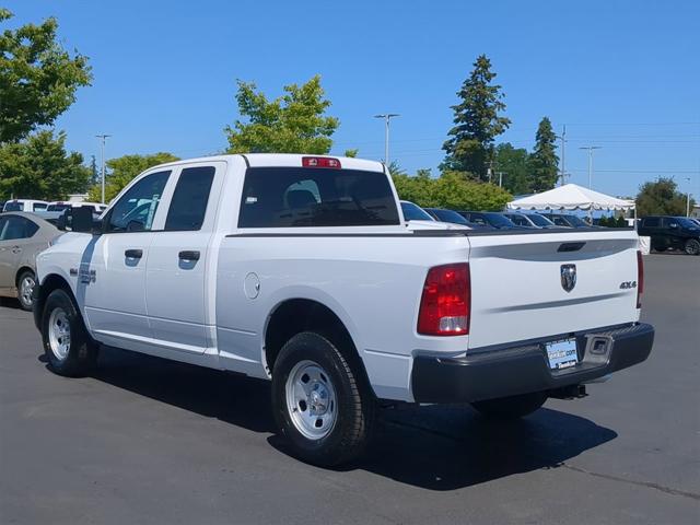 2024 RAM Ram 1500 Classic RAM 1500 CLASSIC TRADESMAN QUAD CAB 4X4 64 BOX