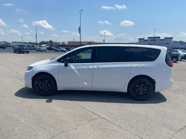 2024 Chrysler Pacifica PACIFICA TOURING L AWD