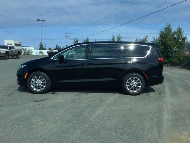 2024 Chrysler Pacifica PACIFICA TOURING L AWD