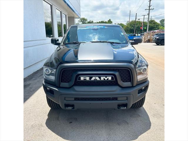 2024 RAM Ram 1500 Classic RAM 1500 CLASSIC WARLOCK QUAD CAB 4X4 64 BOX