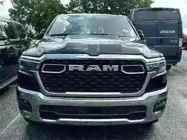 2025 RAM Ram 1500 RAM 1500 BIG HORN CREW CAB 4X2 57 BOX