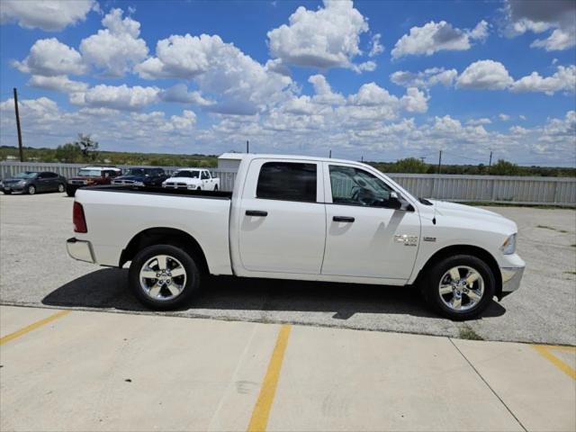 2024 RAM Ram 1500 Classic RAM 1500 CLASSIC TRADESMAN CREW CAB 4X4 57 BOX