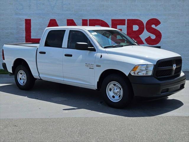 2024 RAM Ram 1500 Classic RAM 1500 CLASSIC TRADESMAN CREW CAB 4X2 57 BOX