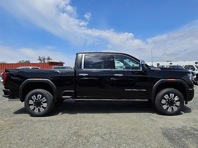 2024 GMC Sierra 2500HD 4WD Crew Cab Standard Bed Denali 19