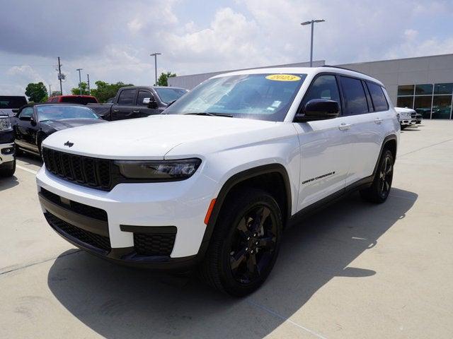 2023 Jeep Grand Cherokee L Altitude 4x4