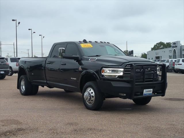 2021 RAM 3500 Laramie Crew Cab 4x4 8 Box