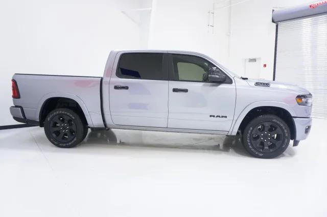 2025 RAM Ram 1500 RAM 1500 LONE STAR CREW CAB 4X4 57 BOX