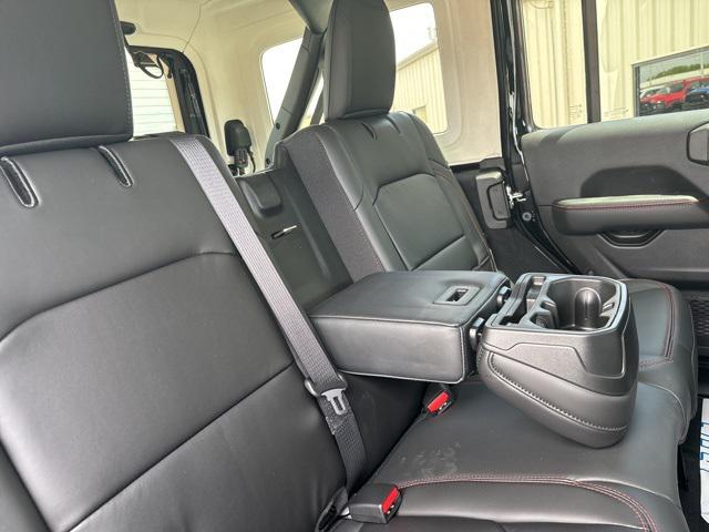 2024 Jeep Wrangler 4-Door Rubicon 4x4