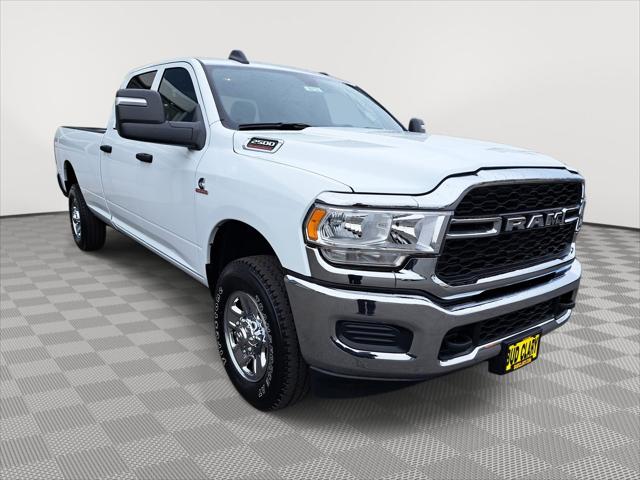 2024 RAM Ram 2500 RAM 2500 TRADESMAN CREW CAB 4X4 8 BOX