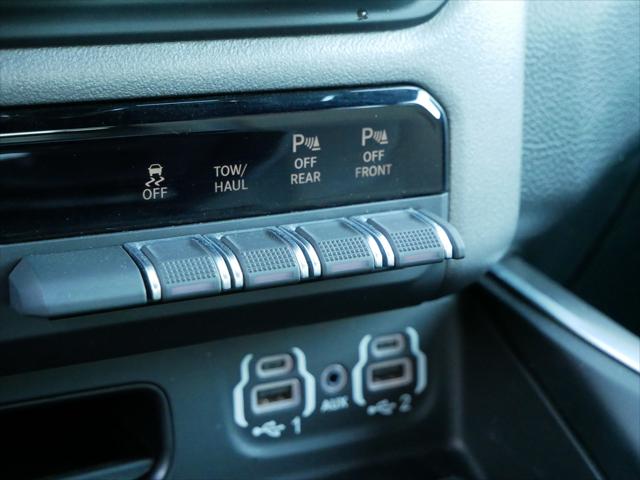 2021 Ram 1500 Big Horn Crew Cab 4x4 5'7" Box