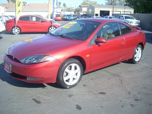2000 Mercury Cougar V6