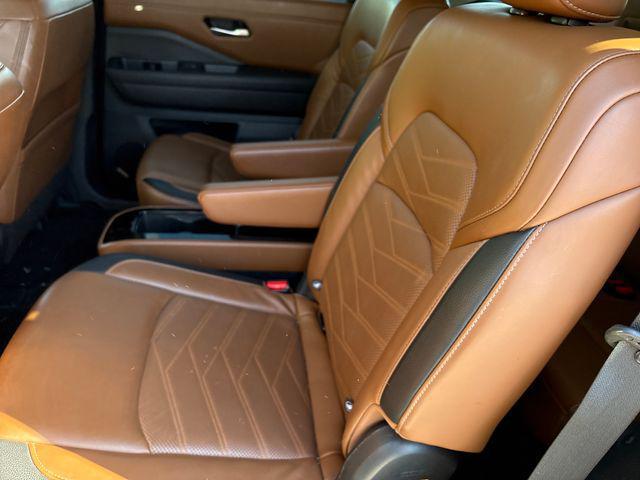 2023 Nissan Pathfinder Platinum 4WD