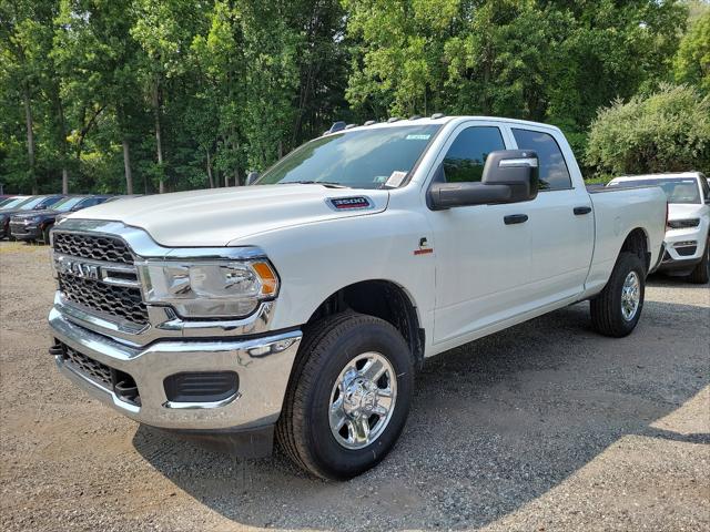 2024 RAM Ram 3500 RAM 3500 TRADESMAN CREW CAB 4X4 64 BOX