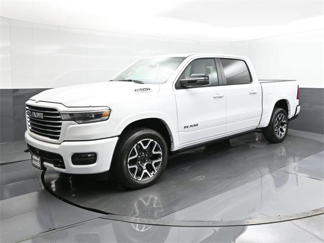 2025 RAM Ram 1500 RAM 1500 LARAMIE CREW CAB 4X4 57 BOX